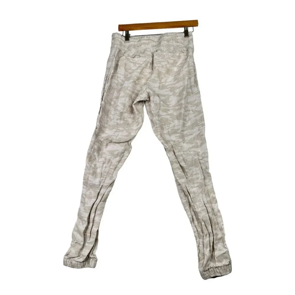 Athleta 100% Linen Cabo Tide Camo Print Jogger sz 2 Tan/Cream